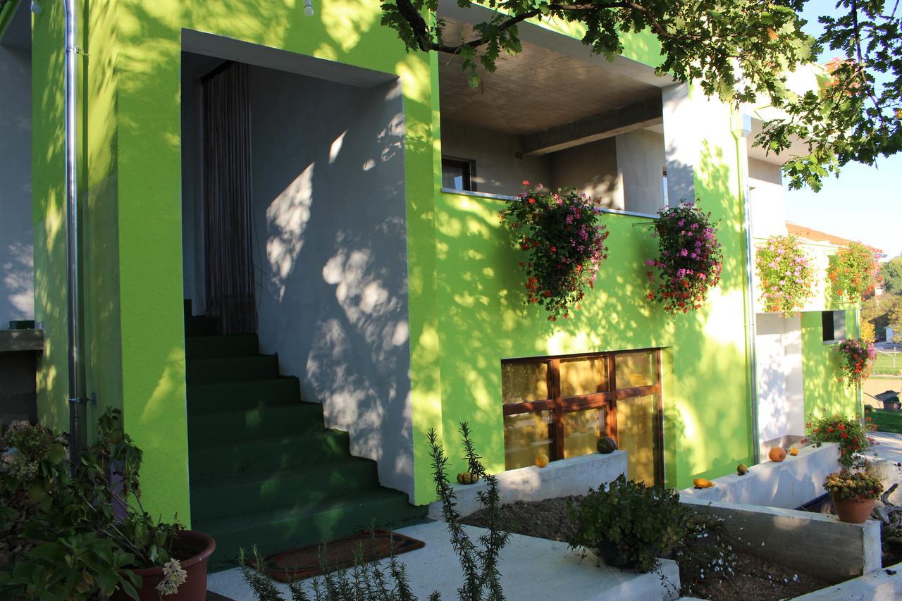 Guesthouse Casetta Verde Novaki Motovunski Exterior foto